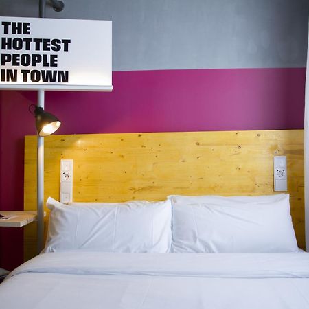 Room00 Valencia Hostel מראה חיצוני תמונה