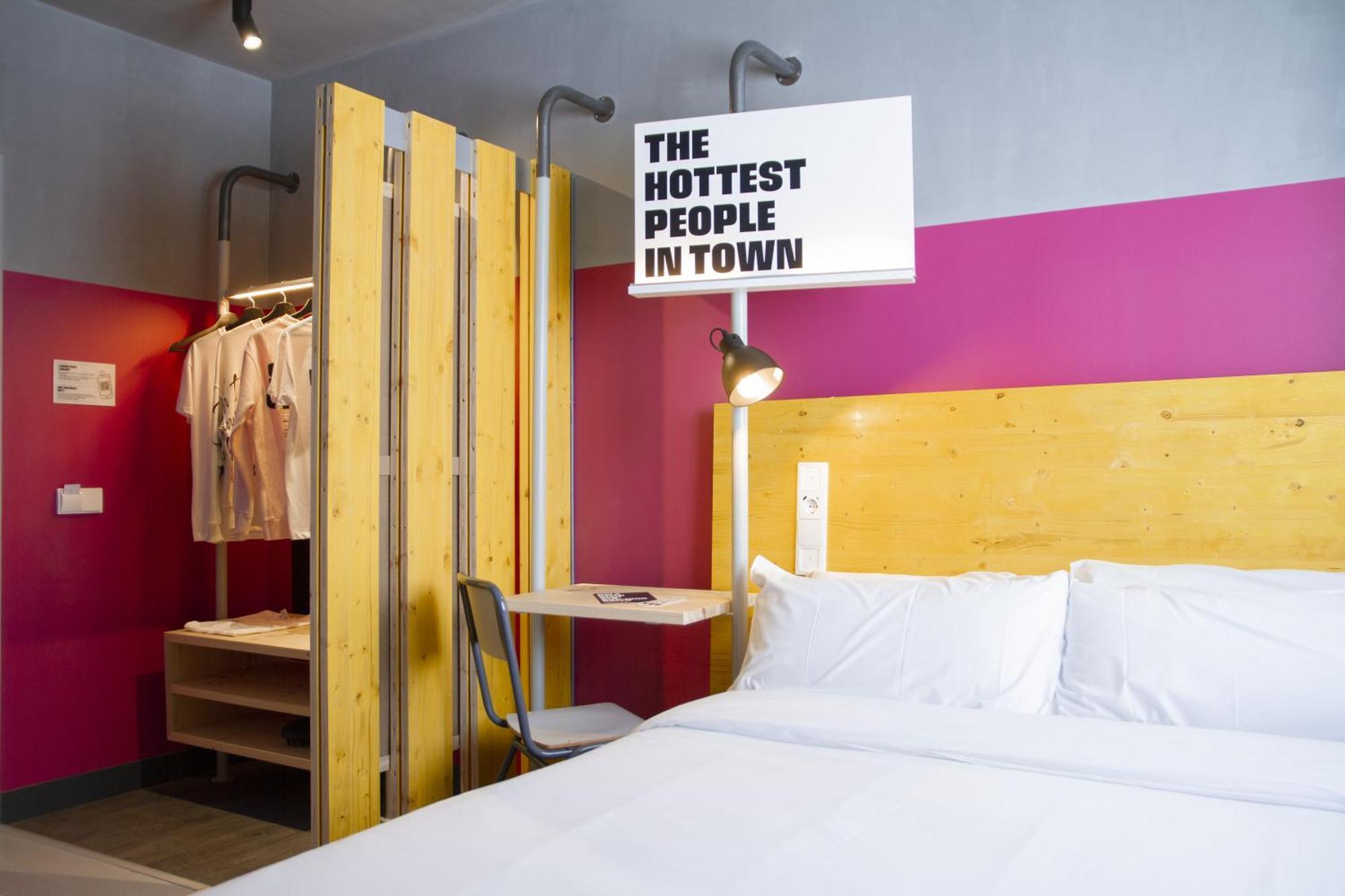 Room00 Valencia Hostel מראה חיצוני תמונה