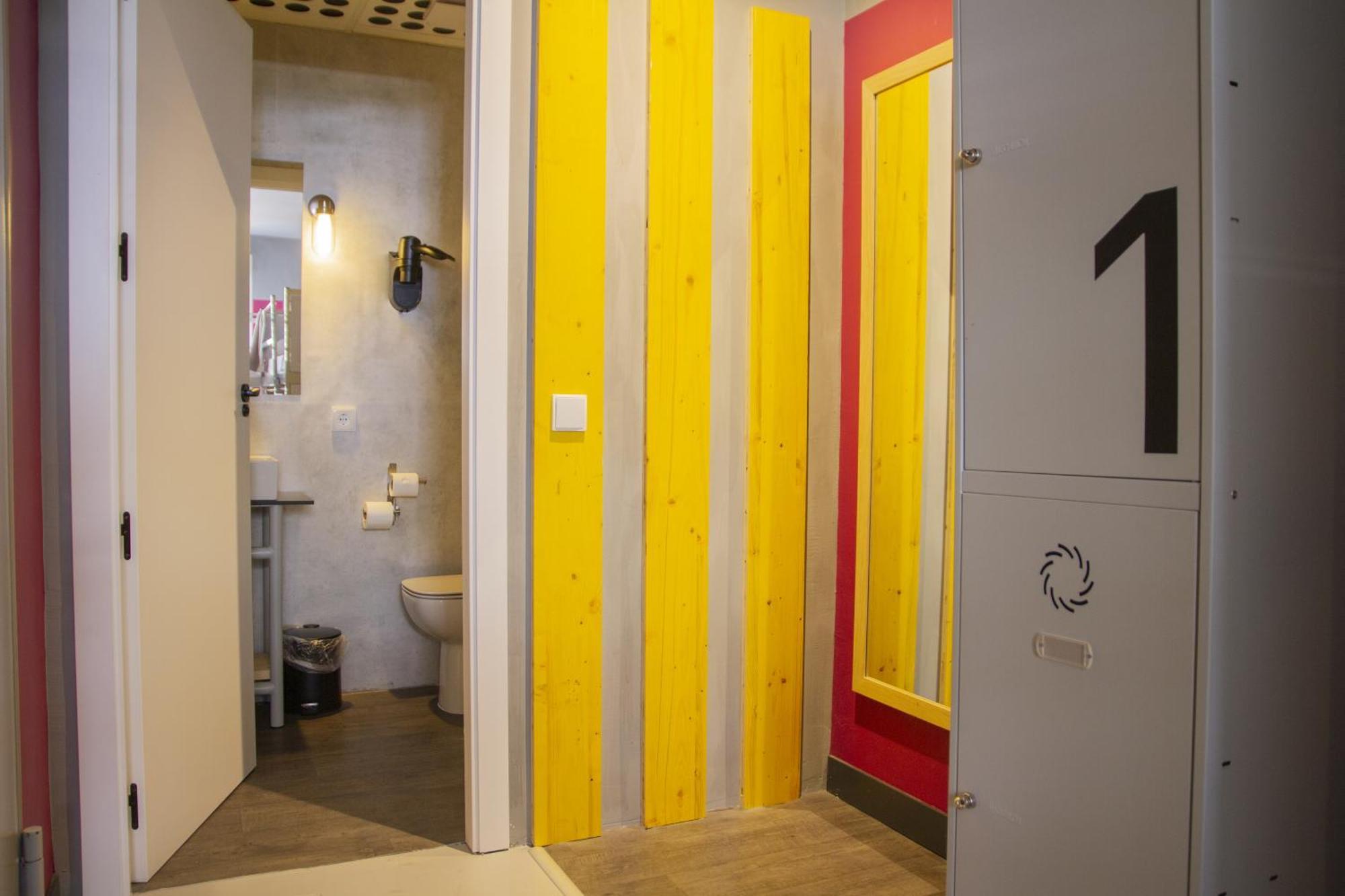 Room00 Valencia Hostel מראה חיצוני תמונה